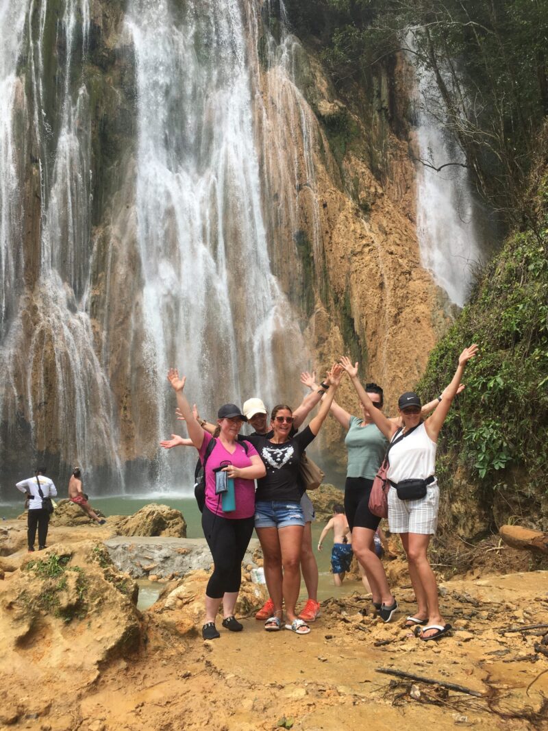 Aux prix locaux tours, Excursion de la Cascade d'El Limon